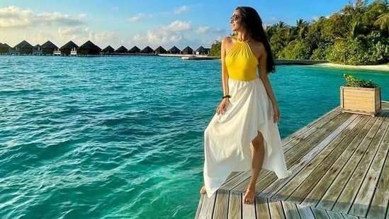 Shraddha Kapoor shares sunkissed pictures from Maldives, brother says:  'Let's just settle there now