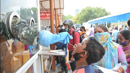 File photo: A long queue of people for Covid-19 test. (Deepak Gupta/Hindustan Times) File photo: A long queue of people for Covid-19 test. (Deepak Gupta/Hindustan Times)