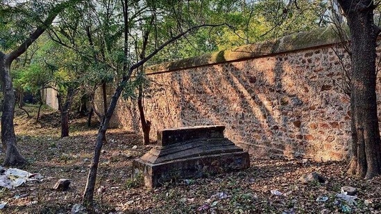 This grave stands like another black hole in the city’s past. This grave stands like another black hole in the city’s past.