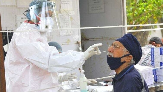 Samples being collected for the Covid-19 test in Chandigarh.(Keshav Singh/HT Photo)