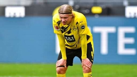 Dortmund's Erling Haaland reacts disappointed during the German Bundesliga soccer match between Borussia Dortmund and Eintracht Frankfurt in Dortmund.(AP)