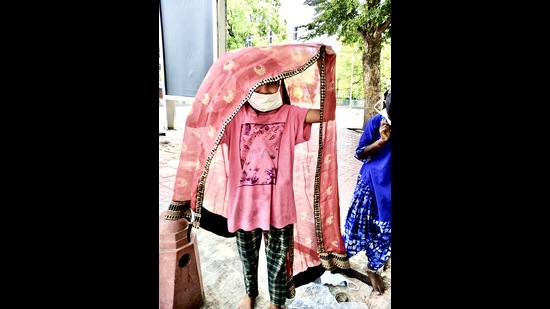 With temperature expected to rise, the homeless are the most vulnerable. Non profit organisations across Delhi-NCR are providing shelter, food, water and towels. With temperature expected to rise, the homeless are the most vulnerable. Non profit organisations across Delhi-NCR are providing shelter, food, water and towels.