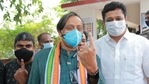 After casting his vote in Thiruvananthapuram, Shashi Tharoor said "The other parties are more cadre-based, so be it rain or bad voter turnout they will come and vote whereas UDF voters are regular folks."(Twitter/@ShashiTharoor) After casting his vote in Thiruvananthapuram, Shashi Tharoor said "The other parties are more cadre-based, so be it rain or bad voter turnout they will come and vote whereas UDF voters are regular folks."(Twitter/@ShashiTharoor)