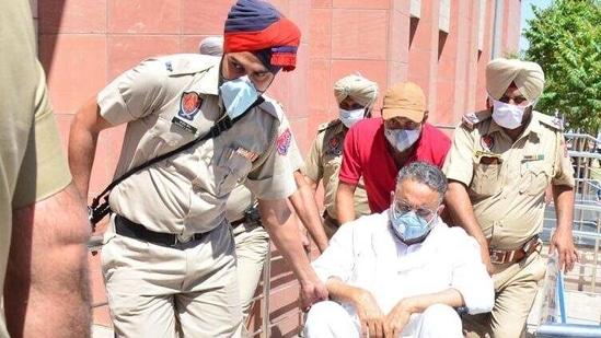 Gangster-turned-politician Mukhtar Ansari underwent a series of medical tests in Punjab jail before the UP Police team took his custody on Tuesday.(Keshav Singh/HT File Photo)