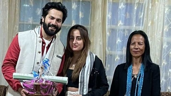 Varun Dhawan and Natasha Dalal are currently in Arunachal Pradesh, where he is shooting for Bhediya. Varun Dhawan and Natasha Dalal are currently in Arunachal Pradesh, where he is shooting for Bhediya.