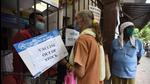 The Mahim centre in Mumbai has been closed due to shortage of Covid-19 vaccine. (Satish Bate/Hindustan Times) The Mahim centre in Mumbai has been closed due to shortage of Covid-19 vaccine. (Satish Bate/Hindustan Times)