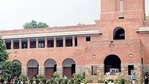 DUTA also demanded suspension of such initiatives till the matter was honestly and rigorously debated and the performance of the autonomous colleges reviewed.(Rishi Ballabh/HT Photo) DUTA also demanded suspension of such initiatives till the matter was honestly and rigorously debated and the performance of the autonomous colleges reviewed.(Rishi Ballabh/HT Photo)
