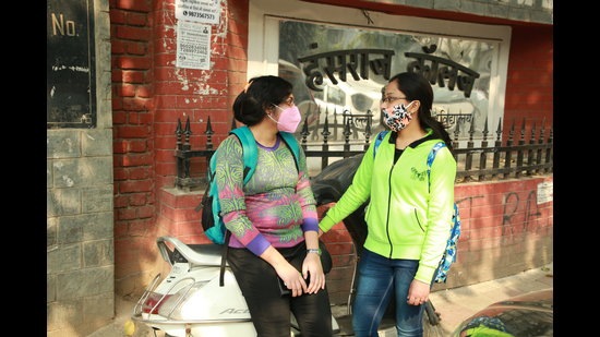 Most DU students who are attending classes online had been protesting via social to reopen campuses. (Photo: Manoj Verma/HT (Photo for representational purposes only))
