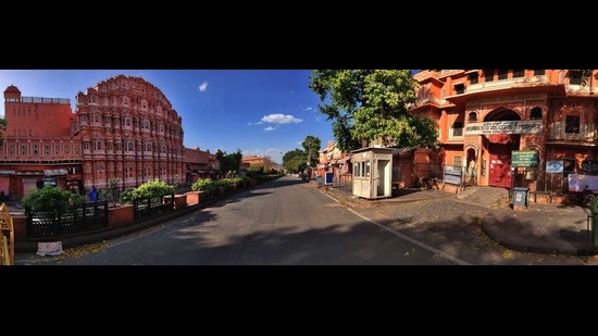 Deserted streets of Jaipur during the lockdown in a picture dated 29 March 2020. (Himanshu Vyas/Hindustan Times) Deserted streets of Jaipur during the lockdown in a picture dated 29 March 2020. (Himanshu Vyas/Hindustan Times)