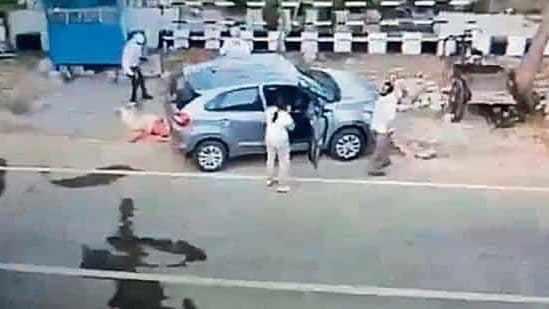 Dwarka: Police said Nupur Choudhary did not flee the mishap spot and accompanied the injured couple to the hospital. (Screengrab) Dwarka: Police said Nupur Choudhary did not flee the mishap spot and accompanied the injured couple to the hospital. (Screengrab)