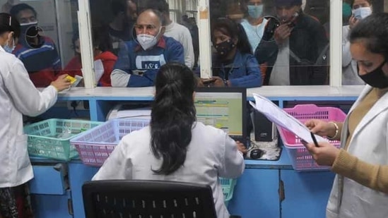 In addition to restricting clinics, the hospitals have also started cutting down on routine elective surgeries. (Ravi Kumar/HT Photo) In addition to restricting clinics, the hospitals have also started cutting down on routine elective surgeries. (Ravi Kumar/HT Photo)