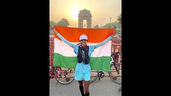 Delhi-based ultra runner Sufiya, recently completed running more than 6,000 kms in 110 days, setting a new world record. Delhi-based ultra runner Sufiya, recently completed running more than 6,000 kms in 110 days, setting a new world record.