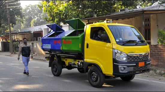 The corporation had bought 390 vehicles at a cost of over ₹30 crore following directions by the National Green Tribunal to streamline solid waste management. (HT File Photo) The corporation had bought 390 vehicles at a cost of over ₹30 crore following directions by the National Green Tribunal to streamline solid waste management. (HT File Photo)