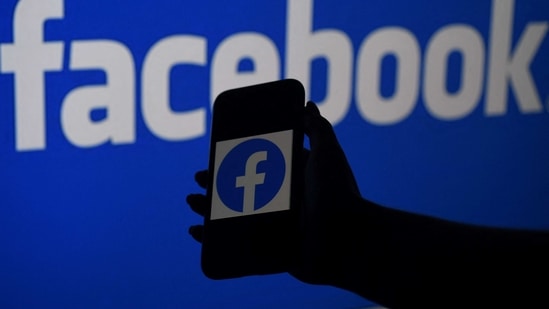 CMA began a crackdown on false reviews from 2019 when it first asked Facebook and e-commerce platform eBay Inc to check their websites after it found evidence of a growing marketplace for misleading customer reviews on the platforms. (AFP) CMA began a crackdown on false reviews from 2019 when it first asked Facebook and e-commerce platform eBay Inc to check their websites after it found evidence of a growing marketplace for misleading customer reviews on the platforms. (AFP)