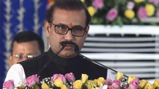 "Wastage quoted is actually national average wastage percentage. State wastage is lesser than half of the national average wastage percentage," Tope tweeted. (Anshuman Poyrekar/HT Photo) "Wastage quoted is actually national average wastage percentage. State wastage is lesser than half of the national average wastage percentage," Tope tweeted. (Anshuman Poyrekar/HT Photo)