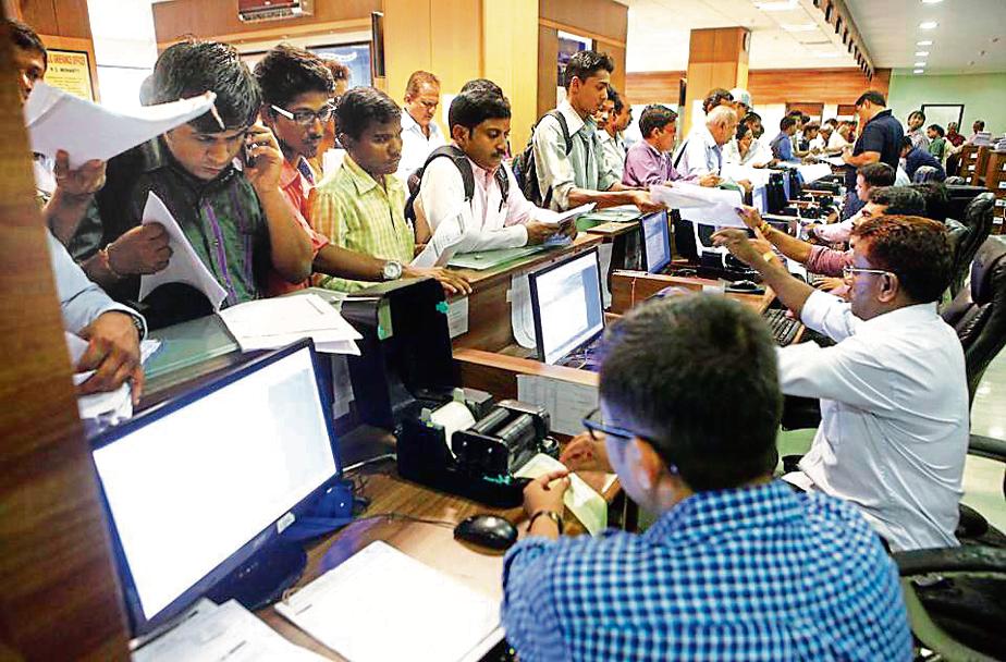For April-September, advance tax collection grew 17 per cent to ₹2.95 lakh crore. This includes advance tax payout by corporate taxpayers of ₹2.29 lakh crore. (HT file photo. Representative image) For April-September, advance tax collection grew 17 per cent to ₹2.95 lakh crore. This includes advance tax payout by corporate taxpayers of ₹2.29 lakh crore. (HT file photo. Representative image)
