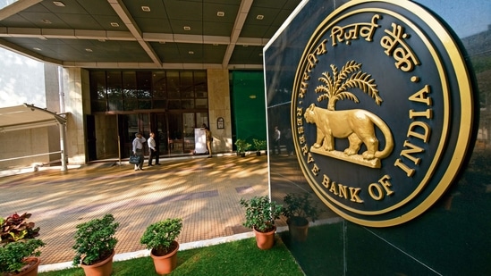 The RBI held its policy repo rate at 4 per cent at its monetary policy meeting on April 7.(Mint) The RBI held its policy repo rate at 4 per cent at its monetary policy meeting on April 7.(Mint)