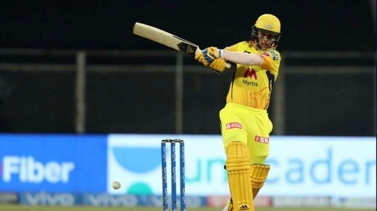 Sam Curran smashed 34 runs in 15 balls. (Source: IPL)