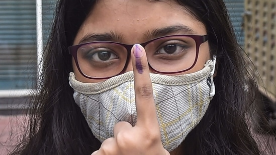 In Photos: Voting In Phase 4 Of West Bengal Elections Underway ...