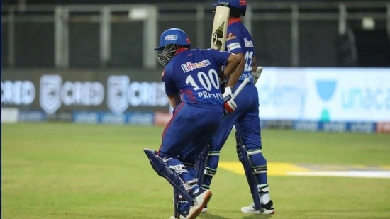 Shikhar Dhawan and Prithvi Shaw gave DC a solid start. (IPL)