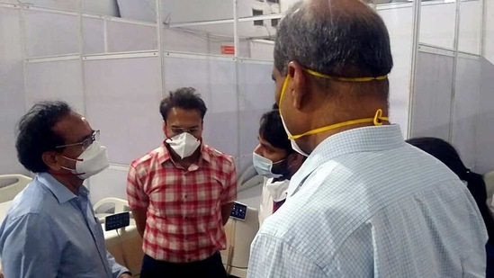 A Central team arrives at BKC Covid Vaccination centre to assess the current situation in the city, in Mumbai. (ANI) A Central team arrives at BKC Covid Vaccination centre to assess the current situation in the city, in Mumbai. (ANI)