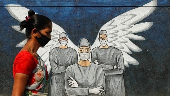 Gujarat on Sunday reported 5,469 new cases of coronavirus, which took its caseload to 3,47,495.(Francis Mascarenhas / REUTERS) Gujarat on Sunday reported 5,469 new cases of coronavirus, which took its caseload to 3,47,495.(Francis Mascarenhas / REUTERS)
