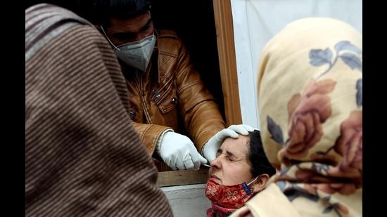 Officials said with 303 cases, Srinagar had the highest number of new infections (ANI) Officials said with 303 cases, Srinagar had the highest number of new infections (ANI)