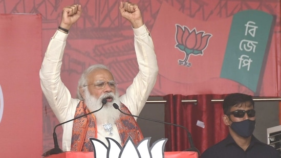 Prime Minister Narendra Modi addresses an election campaign rally for West Bengal Assembly polls, in Burdwan. (PTI) Prime Minister Narendra Modi addresses an election campaign rally for West Bengal Assembly polls, in Burdwan. (PTI)