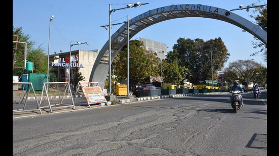 There will be no curbs on inter-state and intra-state movement of essential and non-essential goods. (Representational photo) There will be no curbs on inter-state and intra-state movement of essential and non-essential goods. (Representational photo)