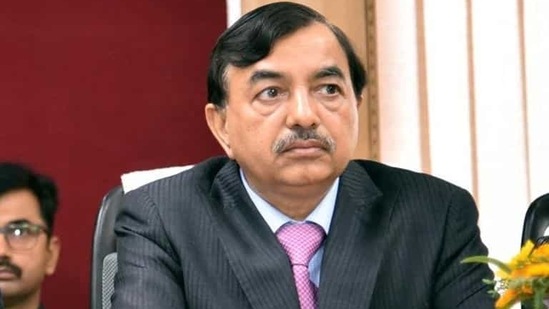 Election Commissioner Sushil Chandra (ANI) Election Commissioner Sushil Chandra (ANI)