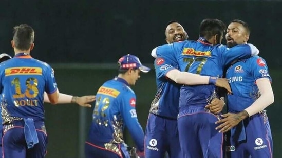 MI beat KKR by 10 runs(IPL)