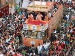 Health experts said non-adherence to Covid-19 protocols was risky for a state where four rounds of the eight-phase elections were left, and political leaders had planned dozens of rallies until the last day of polling on April 29.(PTI PHOTO.)(HT_PRINT) Health experts said non-adherence to Covid-19 protocols was risky for a state where four rounds of the eight-phase elections were left, and political leaders had planned dozens of rallies until the last day of polling on April 29.(PTI PHOTO.)(HT_PRINT)