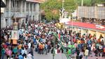 A huge crowd of migrant labourers at the Pune railway station on Tuesday evening, all trying to leave the city ahead of the two-week restrictions. (KALPESH NUKTE/HT) A huge crowd of migrant labourers at the Pune railway station on Tuesday evening, all trying to leave the city ahead of the two-week restrictions. (KALPESH NUKTE/HT)