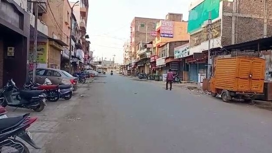 The restrictions, which exclude essential services, will come into effect from 8 pm on Wednesday and remain in force till 7 am on May 1. (ANI)