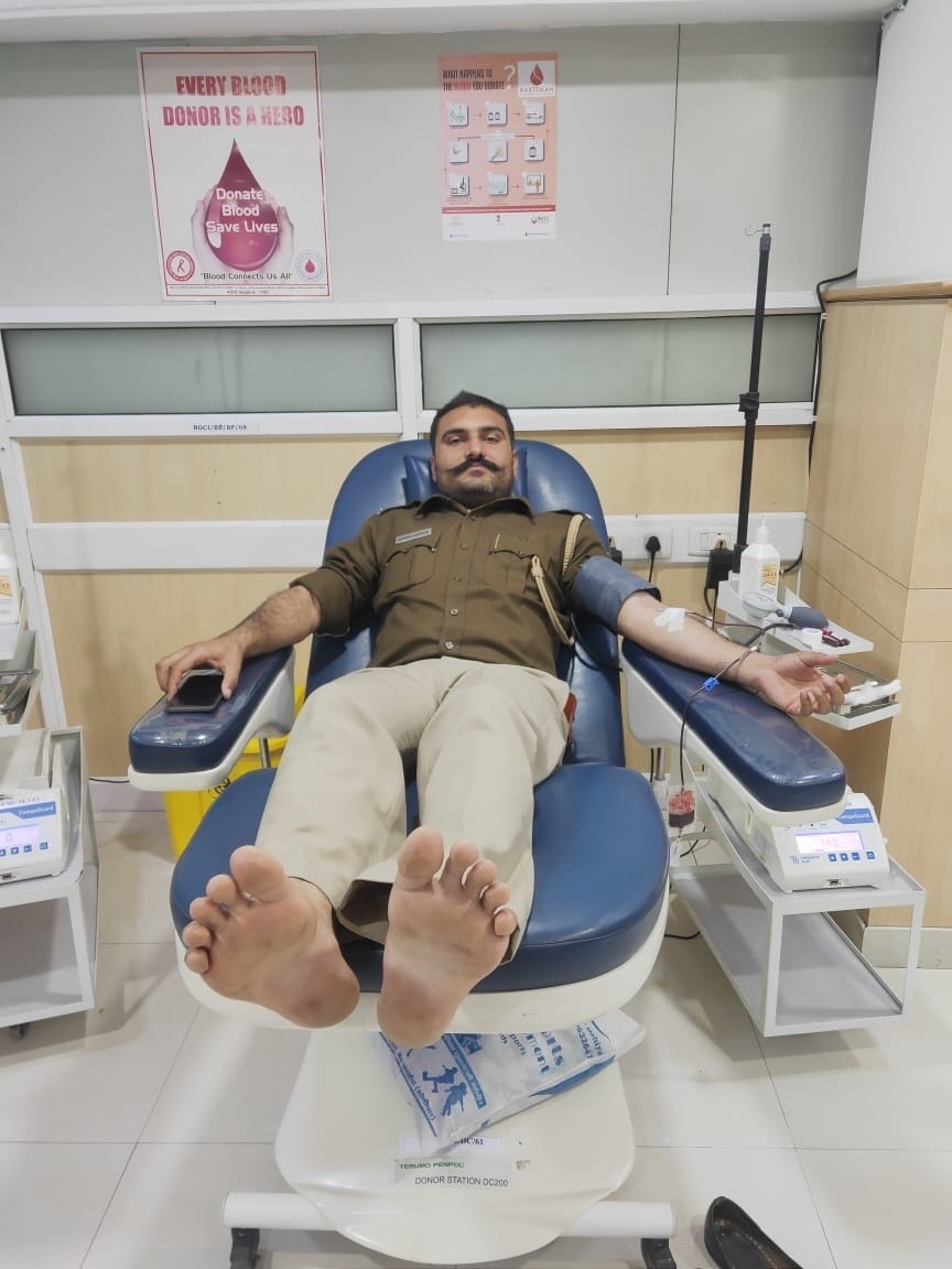 Commando Ashish Dahiya, of Delhi Police, has donated his blood 99 times. Commando Ashish Dahiya, of Delhi Police, has donated his blood 99 times.