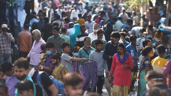 A rush of people flouting social distancing norms in Chandni Chowk market, with some not wearing face masks, near Red Fort ,in New Delhi, India, on Sunday, April 4, 2021. (Photo by Raj K Raj/ Hindustan Times) A rush of people flouting social distancing norms in Chandni Chowk market, with some not wearing face masks, near Red Fort ,in New Delhi, India, on Sunday, April 4, 2021. (Photo by Raj K Raj/ Hindustan Times)