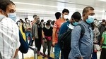 Social distancing at the Indira Gandhi International airport has gone for a toss with crowding seen at check-in counters, boarding gates and luggage carousels.(Twitter) Social distancing at the Indira Gandhi International airport has gone for a toss with crowding seen at check-in counters, boarding gates and luggage carousels.(Twitter)
