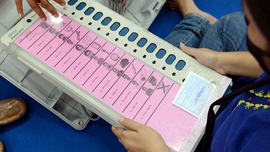 An EVM and its accessories being distributed to polling officials a day before the fourth phase of West Bengal assembly elections in Kolkata on Friday. (ANI) An EVM and its accessories being distributed to polling officials a day before the fourth phase of West Bengal assembly elections in Kolkata on Friday. (ANI)