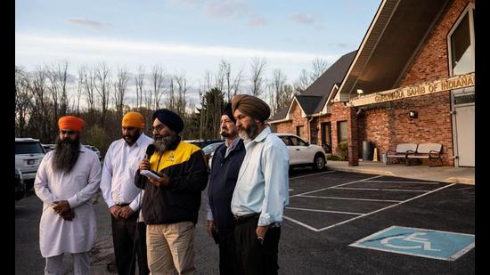 Members of the Sikh community express grief over the killings. (Reuters)