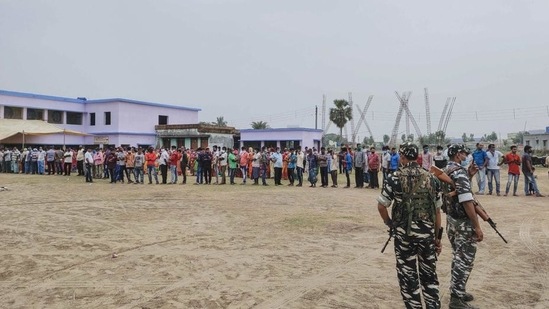 Polling started in three assembly seats in Rajasthan at 7am amid strict adherence to Covid-19 protocol.(PTI photo) Polling started in three assembly seats in Rajasthan at 7am amid strict adherence to Covid-19 protocol.(PTI photo)