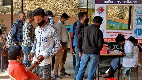 On Saturday, the State received five lakh doses of Covishield and one lakh of Covaxin. (HT PHOTO.) On Saturday, the State received five lakh doses of Covishield and one lakh of Covaxin. (HT PHOTO.)