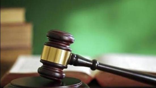 Gavel and law books (Getty Images/iStockphoto) Gavel and law books (Getty Images/iStockphoto)