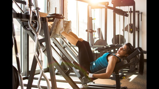 Single-joint exercise works on a single muscle group and its associated joint (Shutterstock) Single-joint exercise works on a single muscle group and its associated joint (Shutterstock)