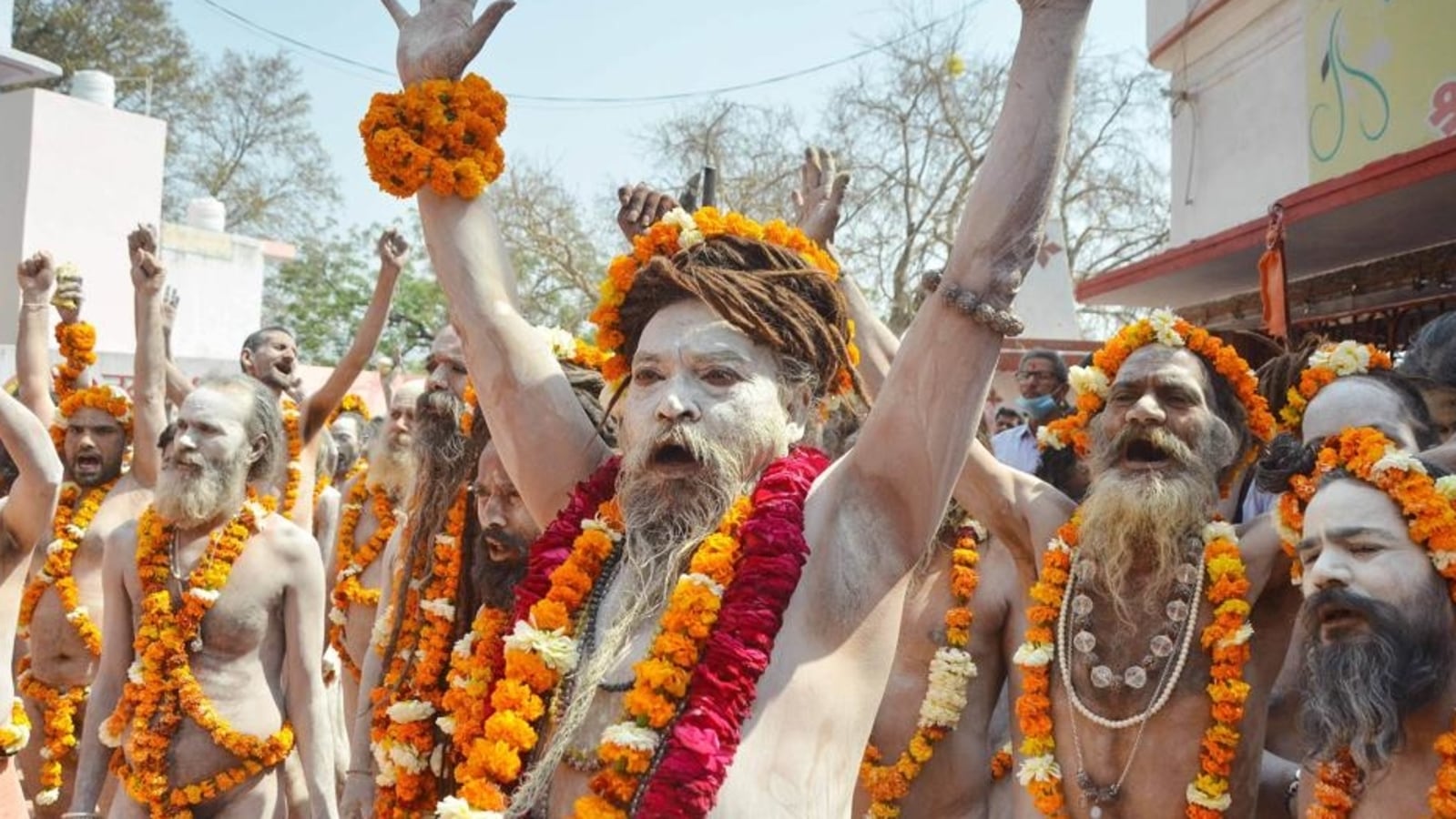 No crowds now: With akhadas pulling out, kumbh virtually over