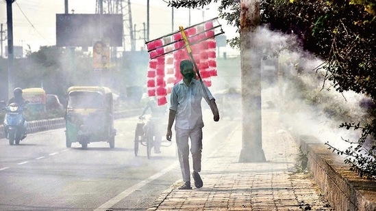 The Centre also failed to come up with a sound explanation for the scrapping of CAQM and its plans to tackle air pollution, even as new data released by a Swiss organisation, IQAir, said that 22 of the 30 most polluted cities in the world are in India. (Raj K Raj/HT PHOTO) The Centre also failed to come up with a sound explanation for the scrapping of CAQM and its plans to tackle air pollution, even as new data released by a Swiss organisation, IQAir, said that 22 of the 30 most polluted cities in the world are in India. (Raj K Raj/HT PHOTO)