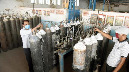 The acute shortage of oxygen shows that a lot of critical infrastructure is yet to be set up (Santosh Kumar /Hindustan Times) The acute shortage of oxygen shows that a lot of critical infrastructure is yet to be set up (Santosh Kumar /Hindustan Times)