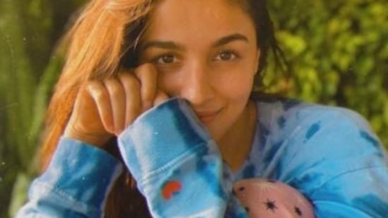 In early April, Alia Bhatt had taken to Instagram Stories to inform her fans that she had tested positive to Covid 19. In mid-April, she recovered and posted a note on Instagram. In early April, Alia Bhatt had taken to Instagram Stories to inform her fans that she had tested positive to Covid 19. In mid-April, she recovered and posted a note on Instagram.