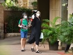 Karisma Kapoor and her son Kiaan spotted outside Kareena Kapoor's home.(Varinder Chawla) Karisma Kapoor and her son Kiaan spotted outside Kareena Kapoor's home.(Varinder Chawla)