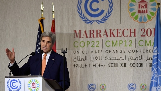 US climate envoy John Kerry said the country will help deploy the technologies needed to rapidly reduce the sector's emissions.(Reuters file photo)