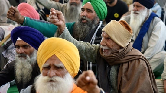 Farmers at a demonstration site in Singhu Border, New Delhi.(ANI) Farmers at a demonstration site in Singhu Border, New Delhi.(ANI)